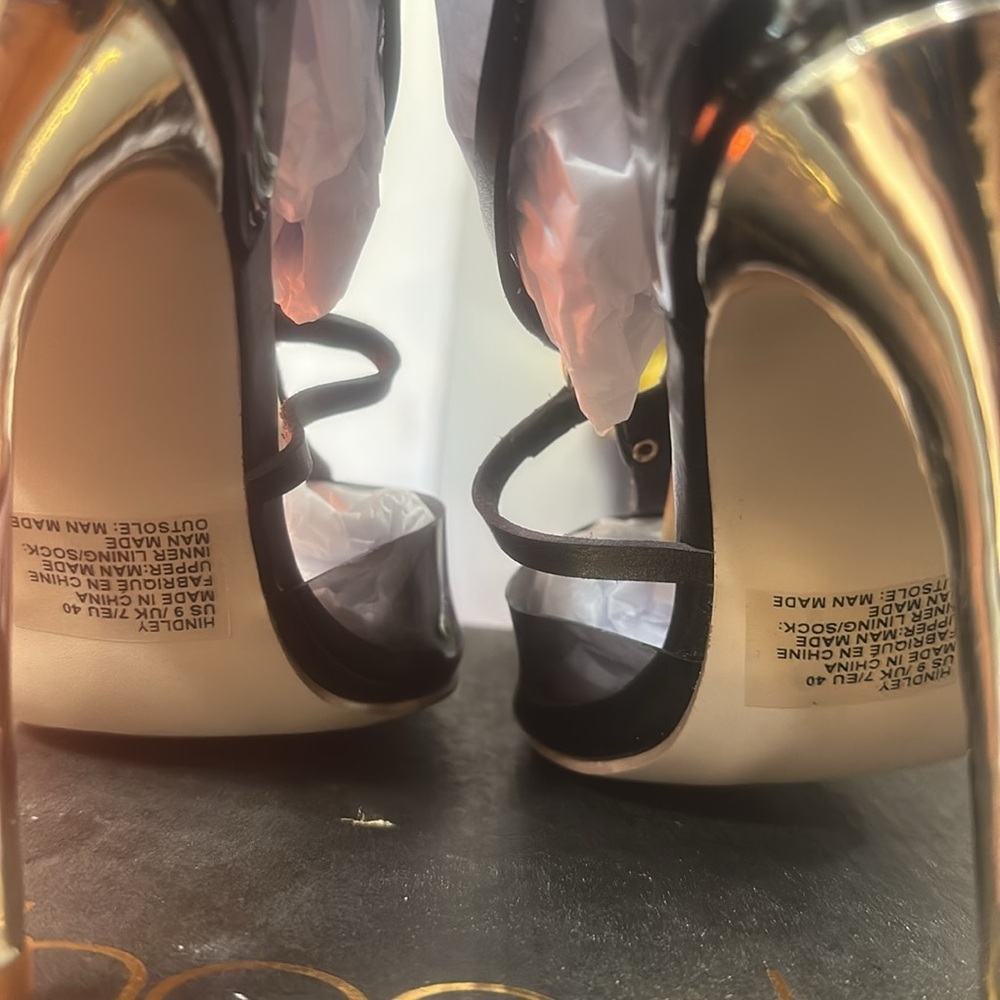 Shoedazzle - HINDLEY HEELED SANDAL - Picture 7 of 9